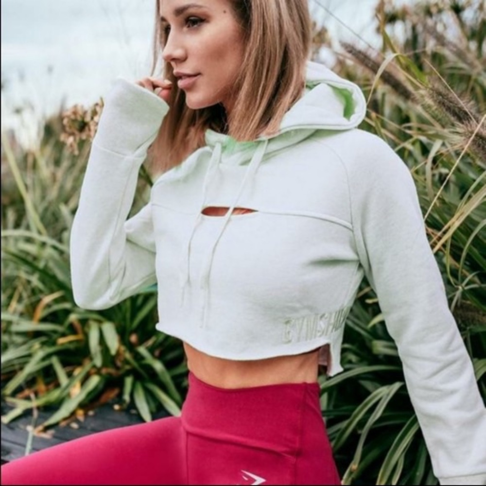 NWT Gymshark Raw Edge Cropped Hoodie - Mint Xs